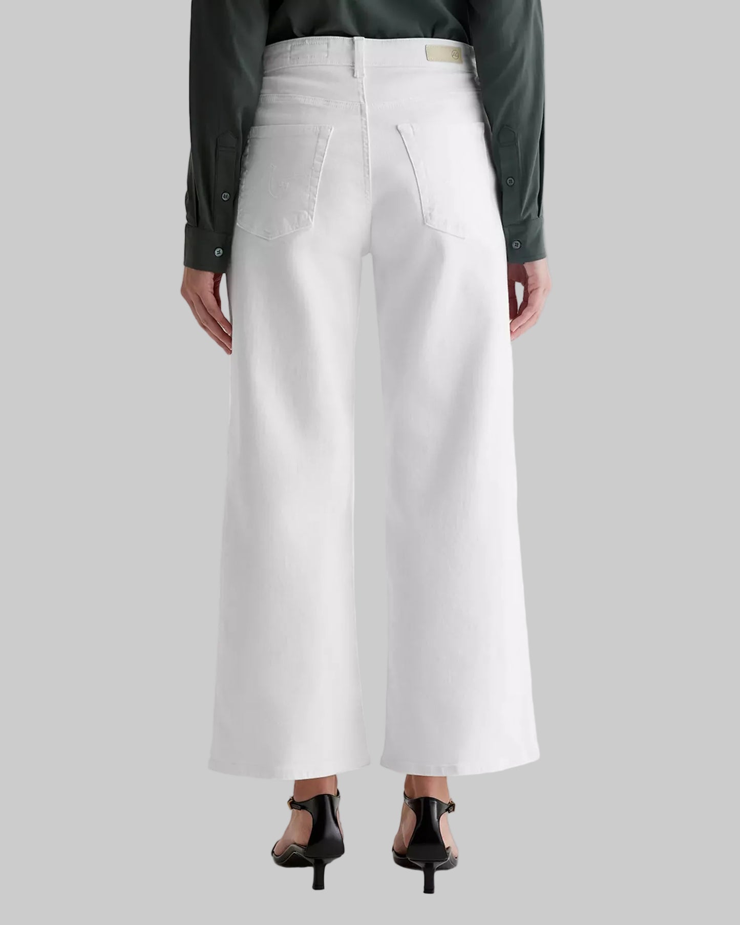 Saige Mid Rise Wide Leg Cropped Jeans in Gallery White