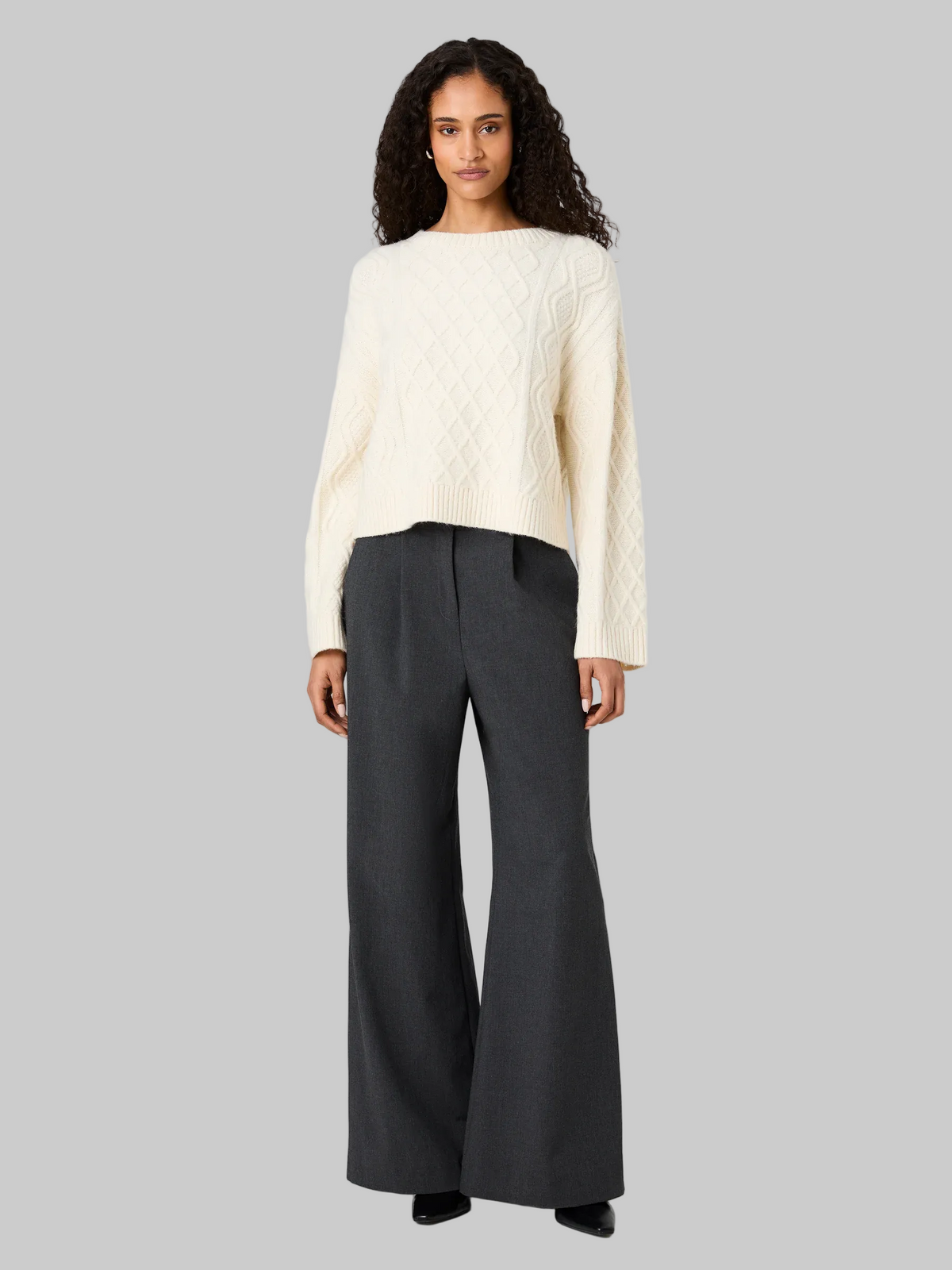 Wesley Knit Cable Pullover Sweater in Porcelain