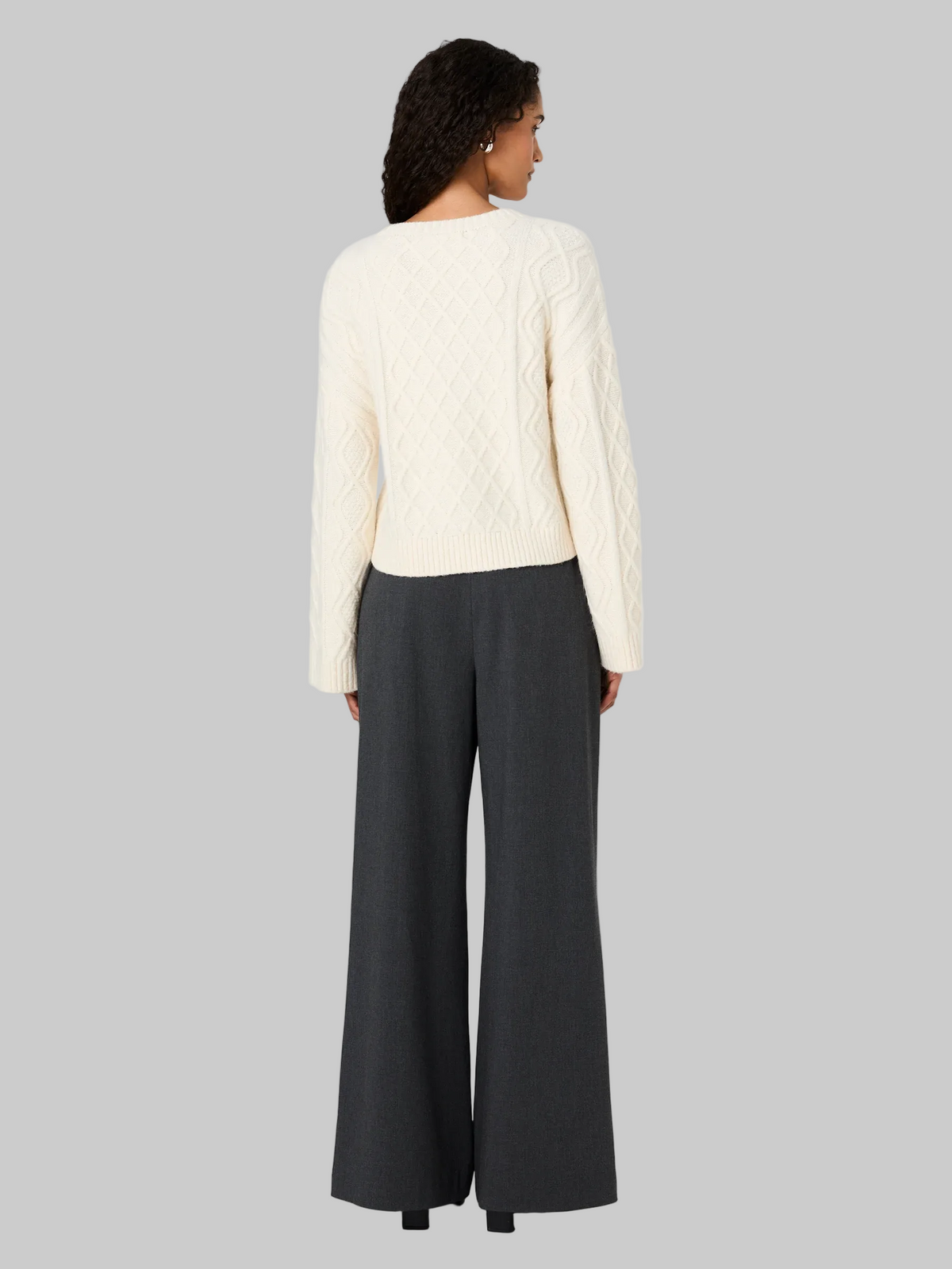 Wesley Knit Cable Pullover Sweater in Porcelain