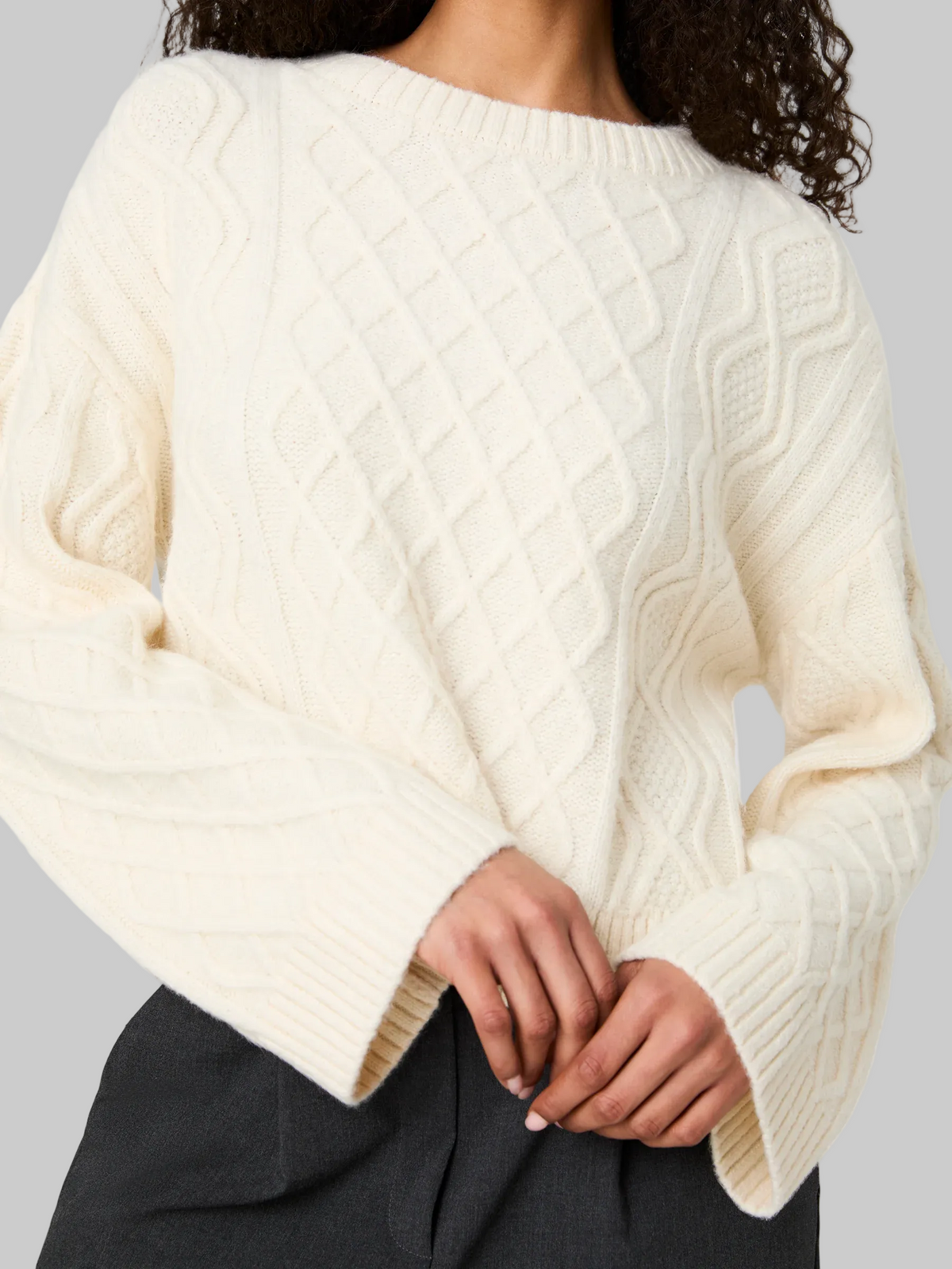 Wesley Knit Cable Pullover Sweater in Porcelain