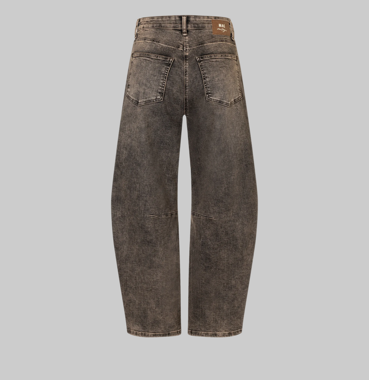 Dakota Barrel in Brown Crinkle Wash