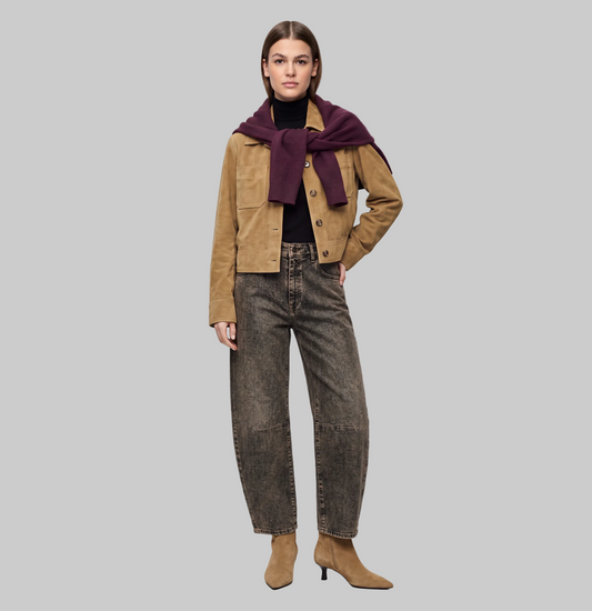 Dakota Barrel in Brown Crinkle Wash